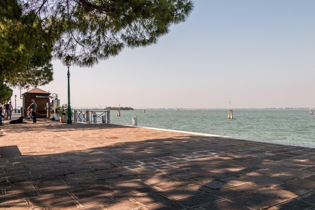 Sunny Nest Canal View In Venice Chic Movida Zewnętrze zdjęcie