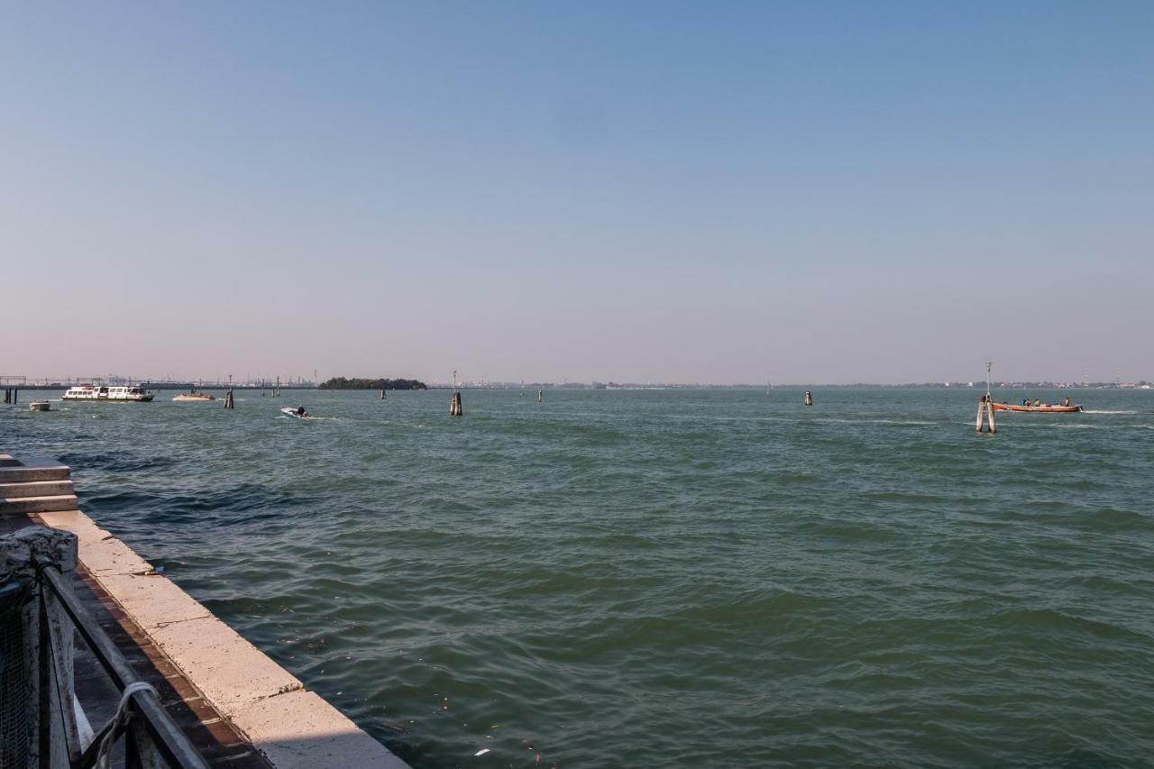 Sunny Nest Canal View In Venice Chic Movida Zewnętrze zdjęcie