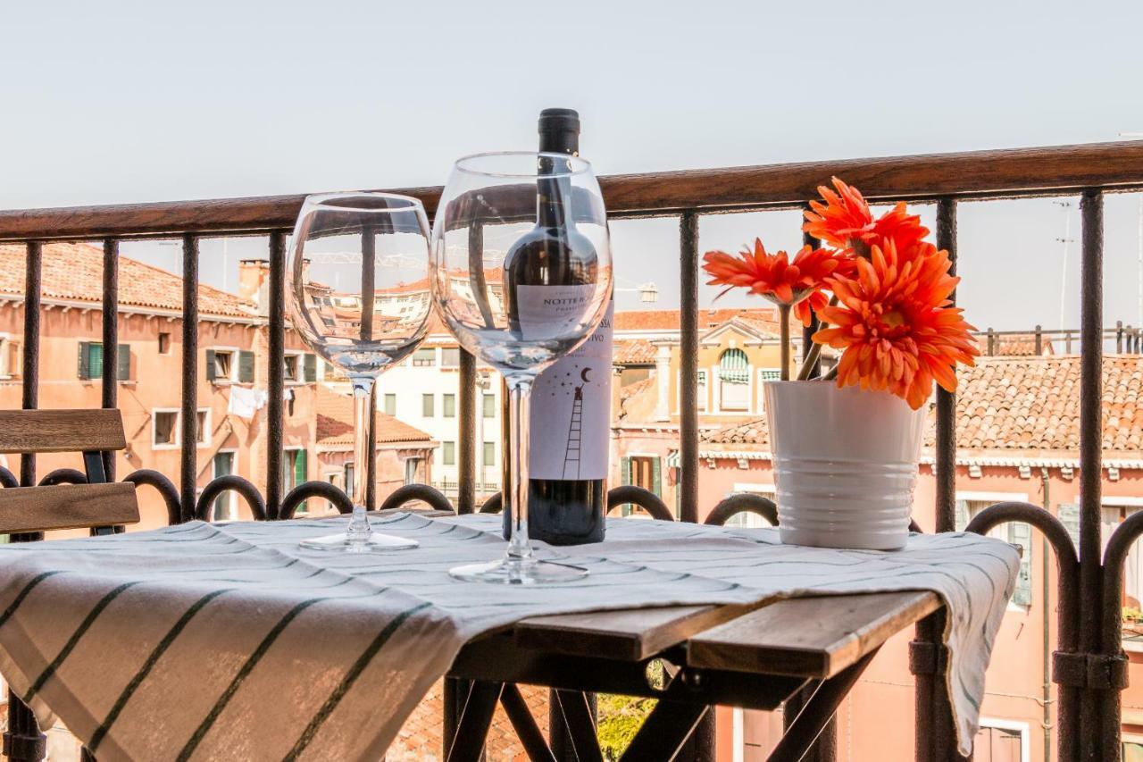 Sunny Nest Canal View In Venice Chic Movida Zewnętrze zdjęcie